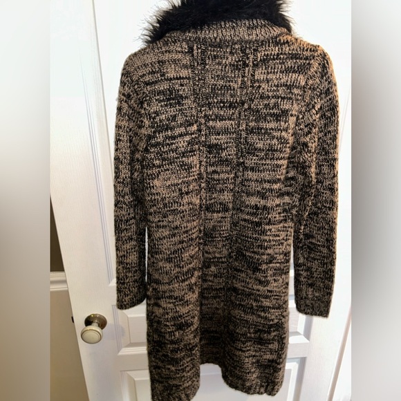 BCBGMaxAzria Brown & Black Faux Fur Trim Long Duster Cardigan. Size small - Picture 5 of 5